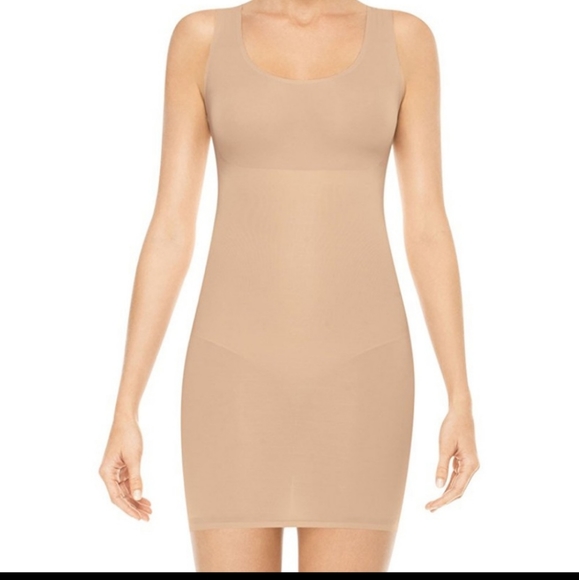 SPANX Intimates & Sleepwear Spanx Trust Your Thinstincts Full Slips